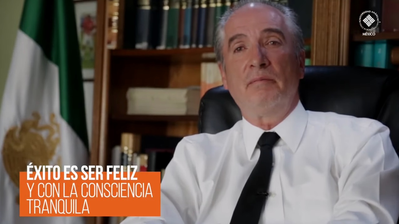 Benito Guerra, primer notario público egresado de la Anáhuac, comparte su experiencia profesional