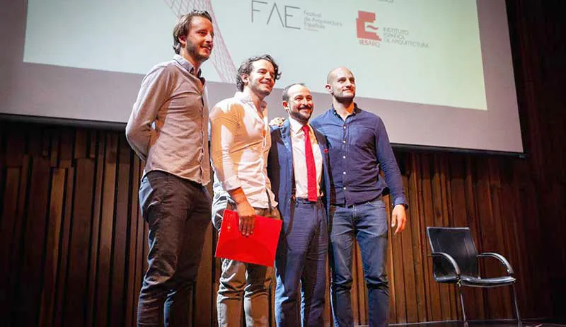 Cristóbal Ramírez, egresado de Arquitectura, recibe el Premio Félix Candela 