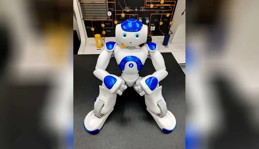 Alumna de Ingeniería Mecatrónica enfoca proyecto de robótica para el apoyo de niños con autismo