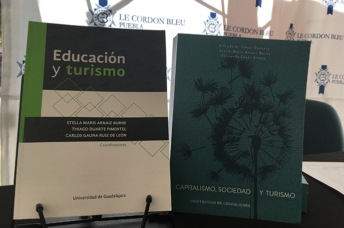  La Universidad Anáhuac presenta libros sobre el turismo como un fenómeno social