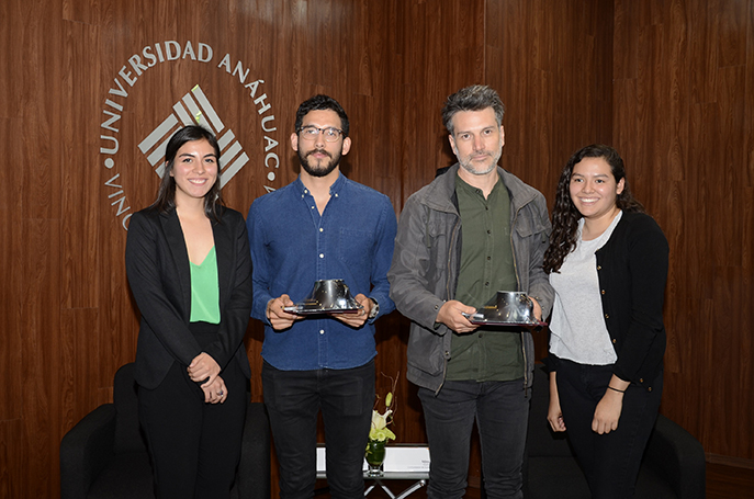 Directores de FabLab Santiago, el primer laboratorio de medios modernos de invención independiente en Latinoamérica, imparten ponencia en la Universidad Anáhuac