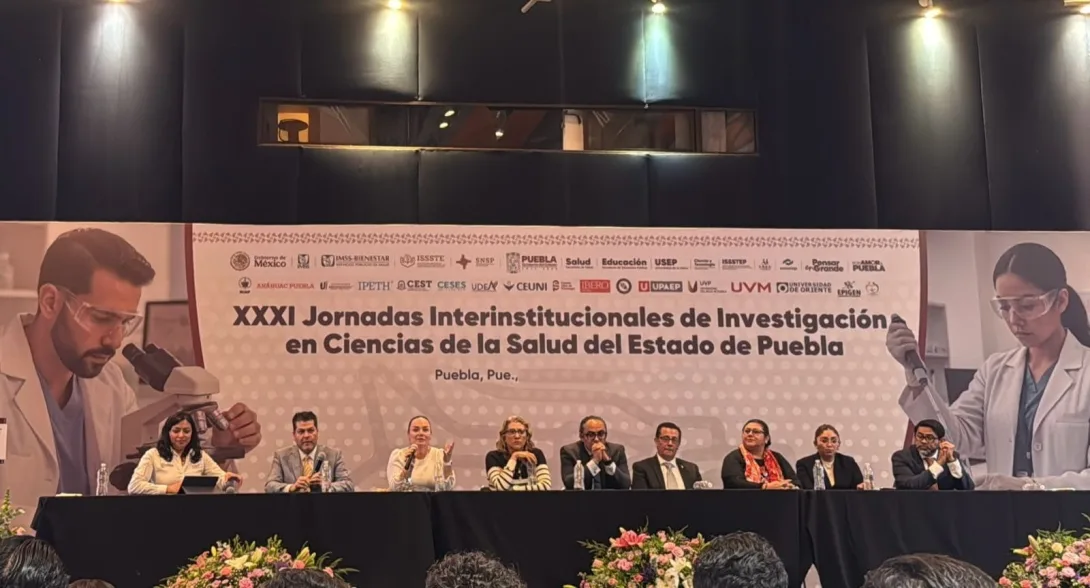 Anáhuac Puebla lleva investigación en salud a jornadas interinstitucionales nacionales