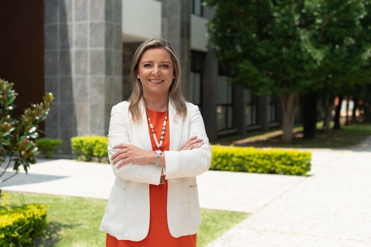 Rectora Caroline Mendoza Leclere