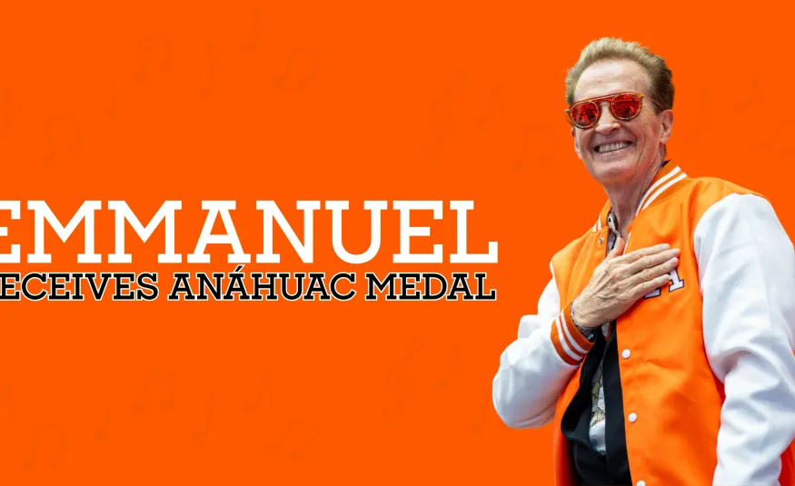 Emmanuel receives the Anáhuac Medal for his career and leadership