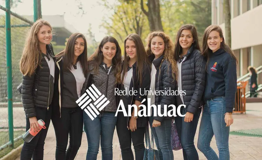 grupo de estudiantes de la universidad anáhuac