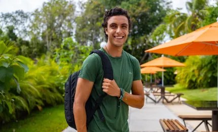 Estudiante relaciones interacionales en campus cancun anahuac