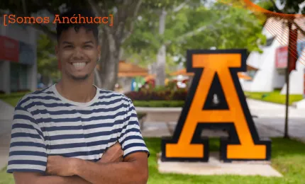estudiante de la anahuac con campus de fondo