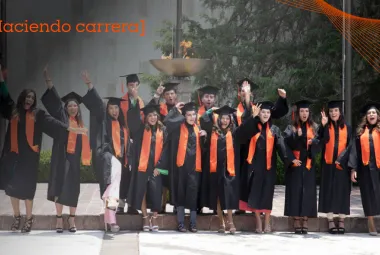 alumnos egresados de la anahuac 