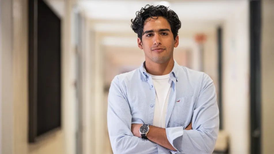 Estudiante anahuac en campus, consejos para pedir trabajo
