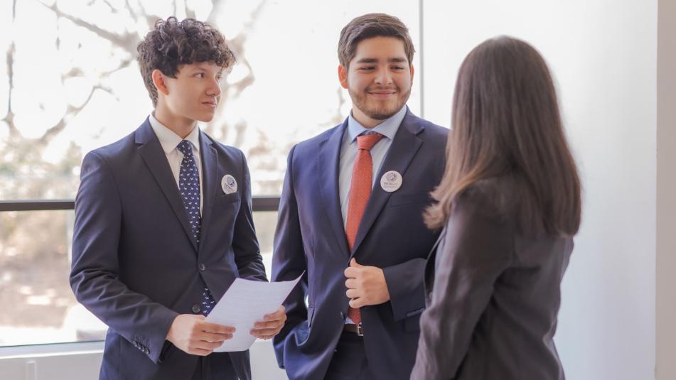 Estudiantes de dirección de hoteles Red de Universidades Anáhuac