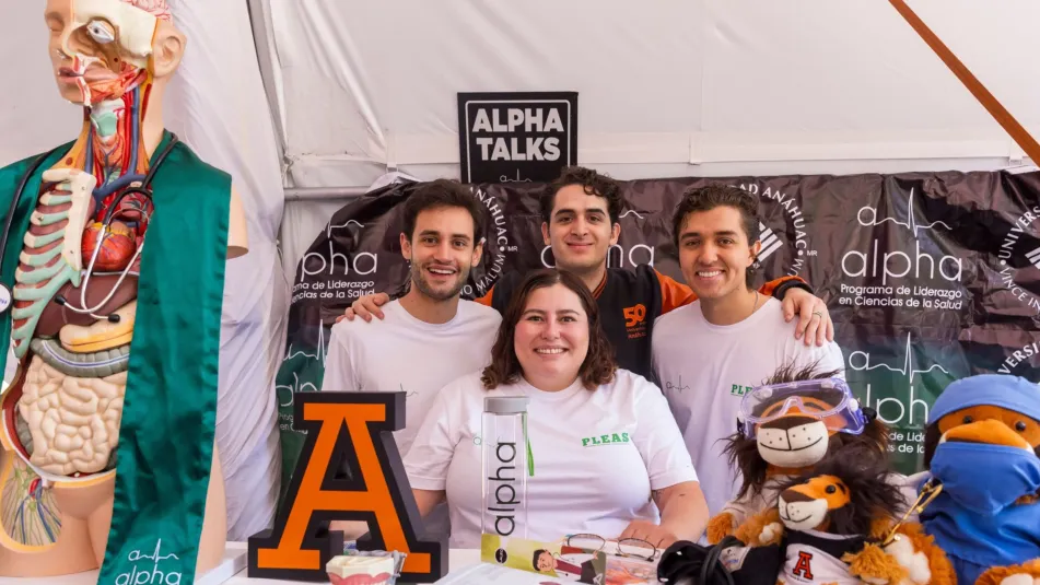 Alumnos del programa ALPHA en la Universidad Anáhuac