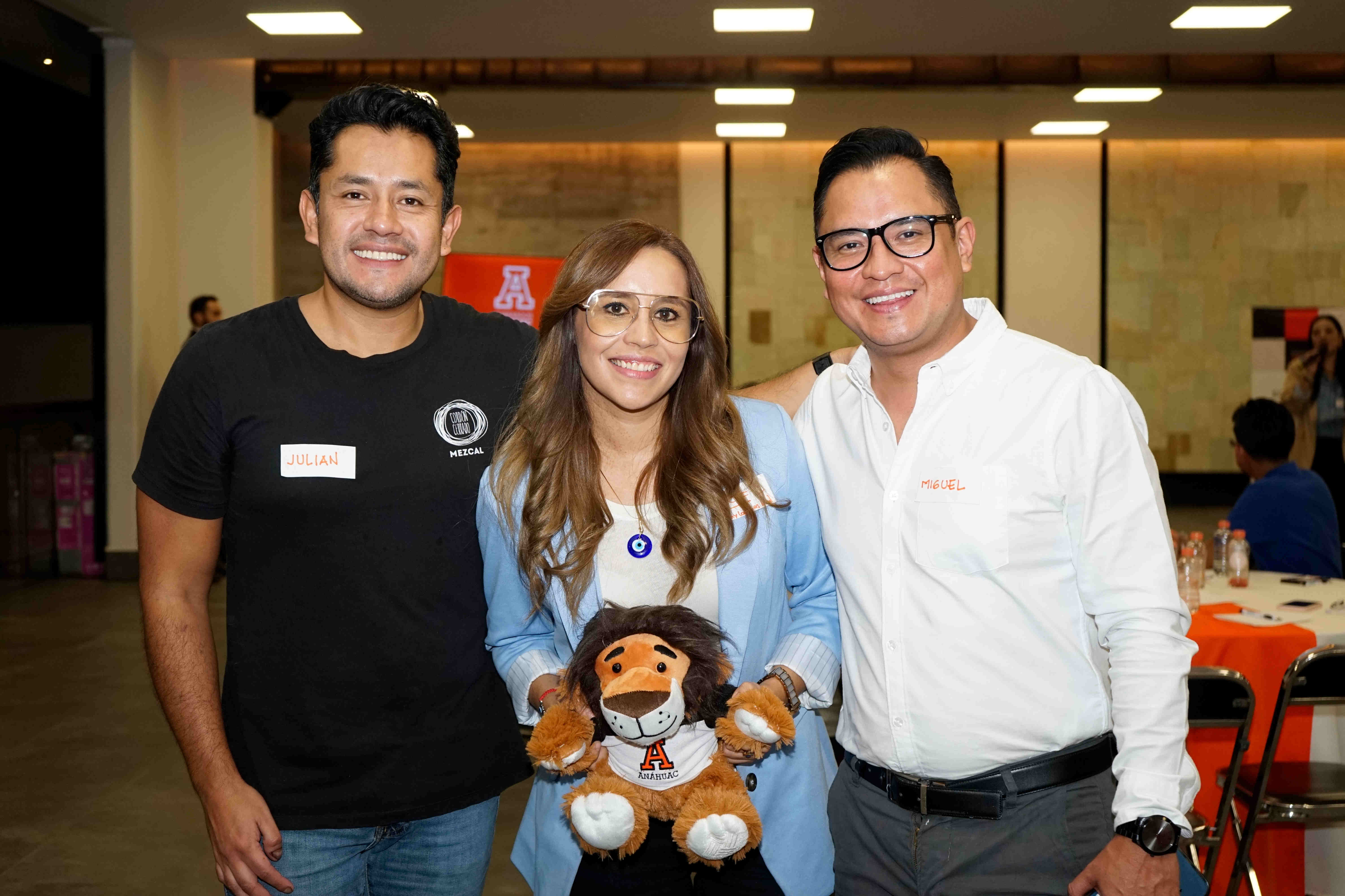 Networking de Egresados Universidad Anáhuac Oaxaca