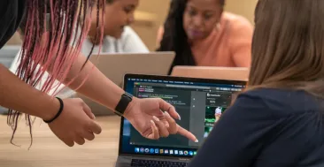 Entrepreneur Camp: el plan de Apple para apoyar a las mujeres emprendedoras 