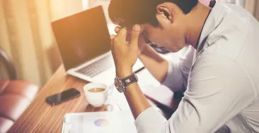La causa del estrés laboral puede ser el tamaño de tu lugar de trabajo