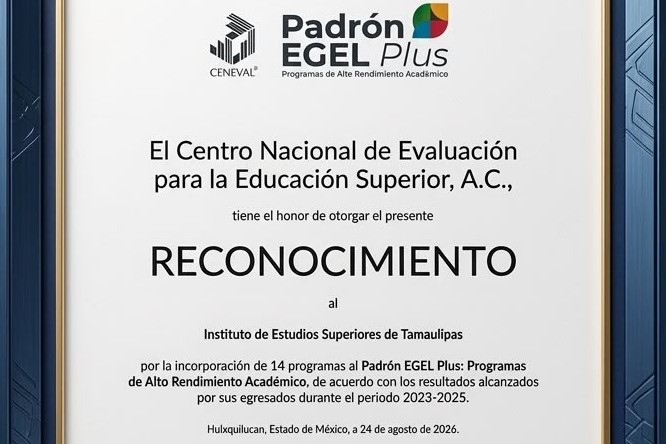 Placa de reconocimiento al IEST por sus 14 carreras en el Padrón EGEL Plus.