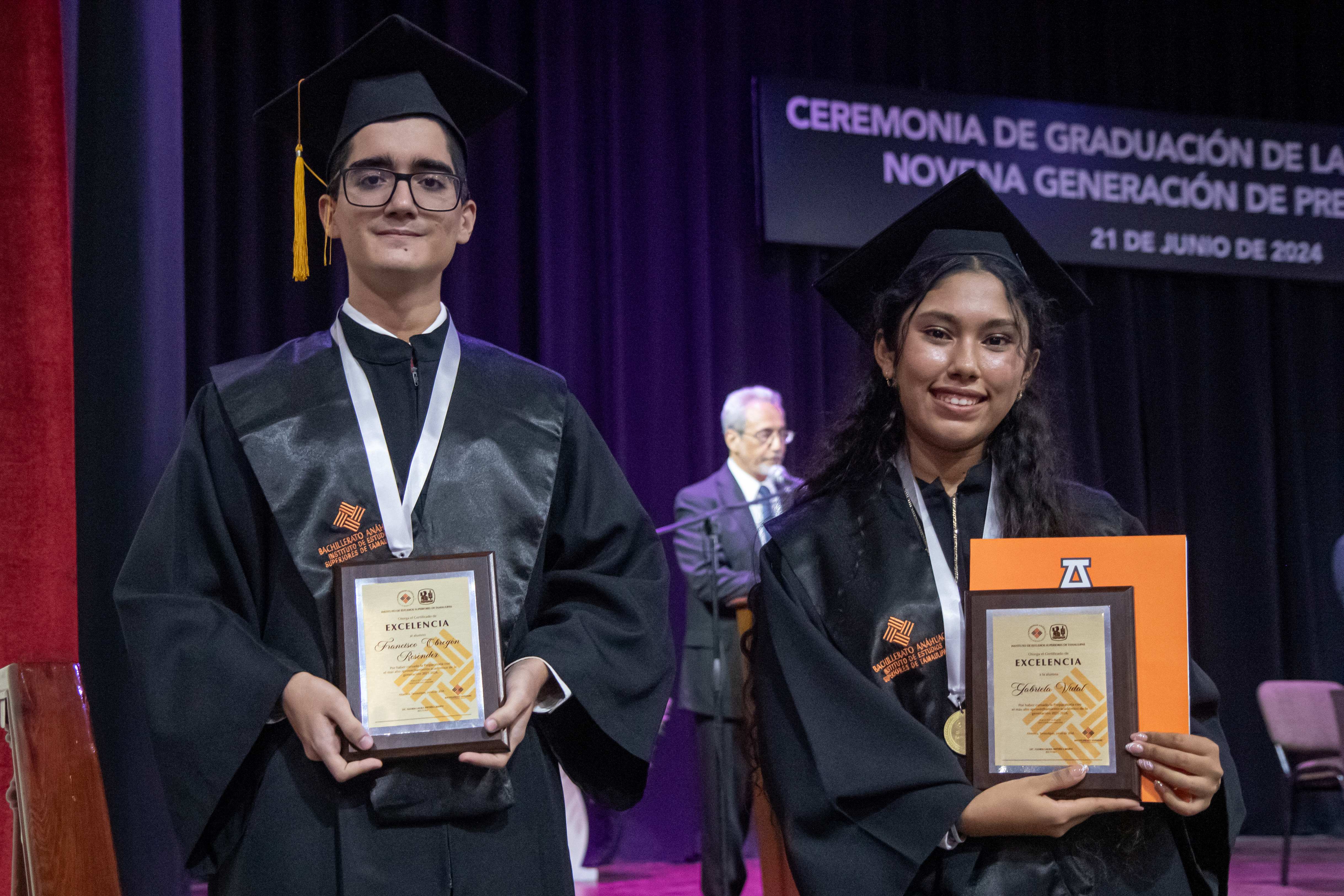 graduacionprepa240603