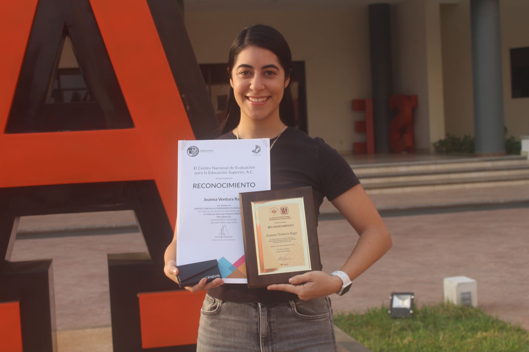 premioceneval221104