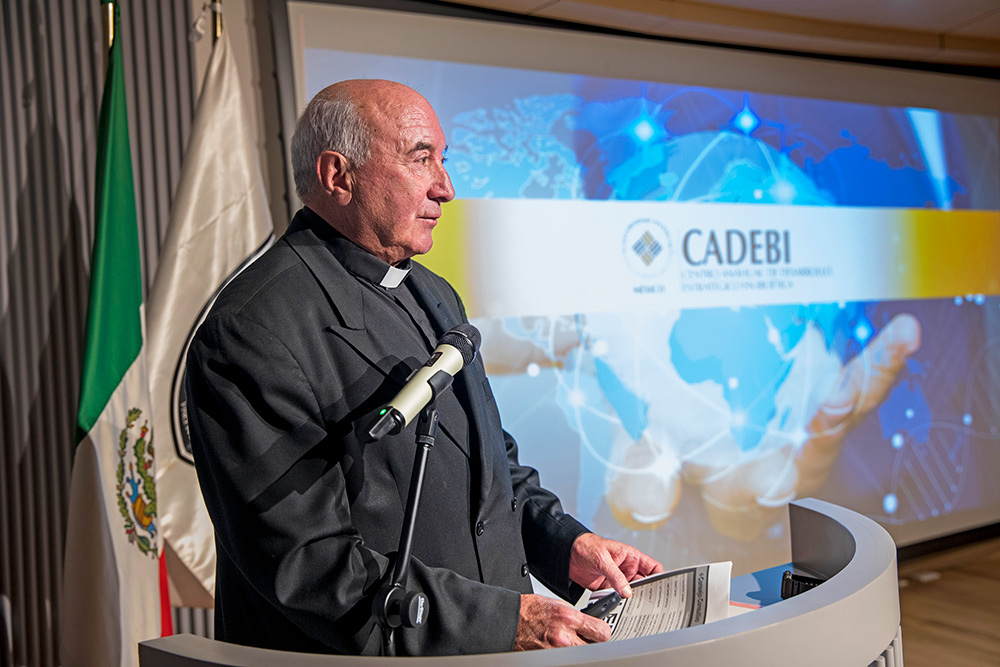 Dr. Antonio Cabrera Cabrera, L.C.