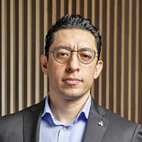Dr. Rodrigo Martínez Espinosa
