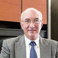 Dr. Antonio Cabrera Cabrera