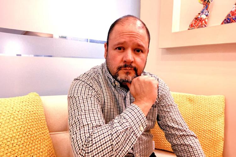 Rafael Aldave analiza los desafíos del acompañamiento psicoterapéutico en adicciones