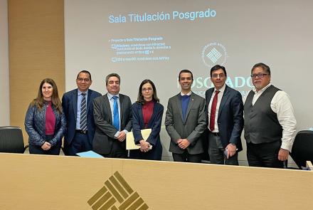 David Cerdio obtiene mención honorífica en examen de grado doctoral