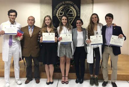 Alumnos de la Anáhuac sobresalen en Congresos del IPN