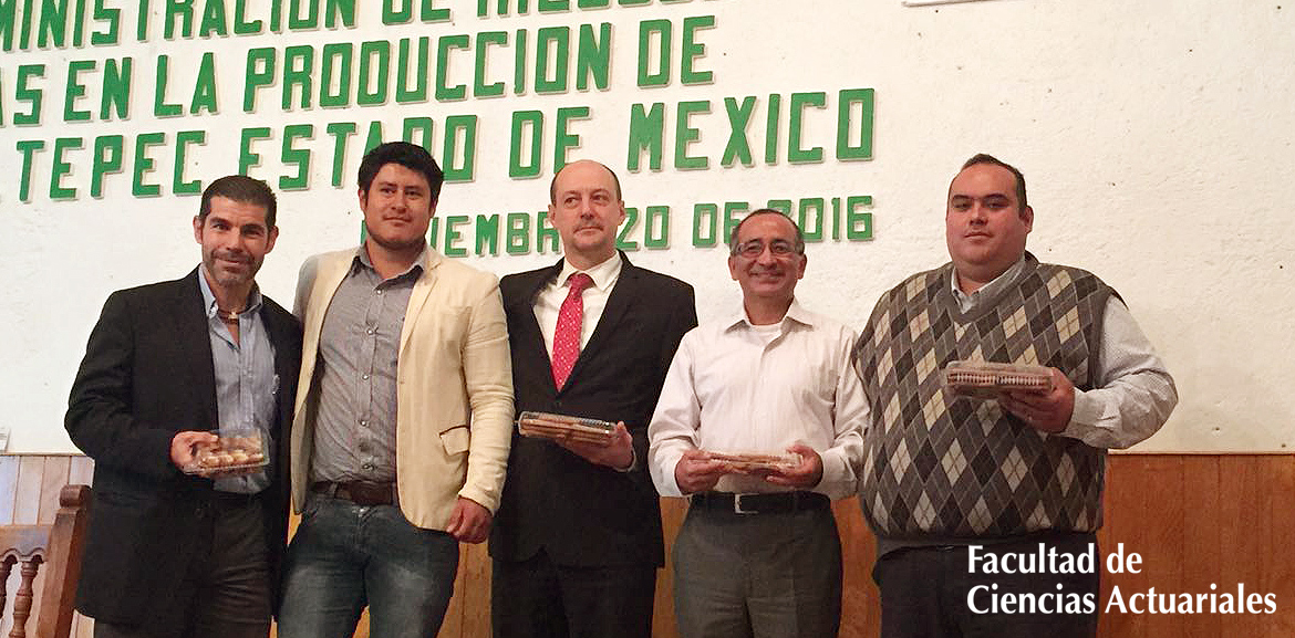 El Mtro. Víctor Hugo Ibarra Mercado impartió diversos talleres en apoyo al sector agroindustrial.