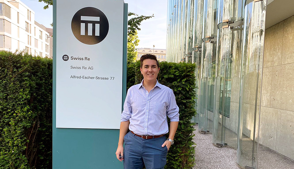 Rodrigo León participa en el programa de graduados de Swiss Re