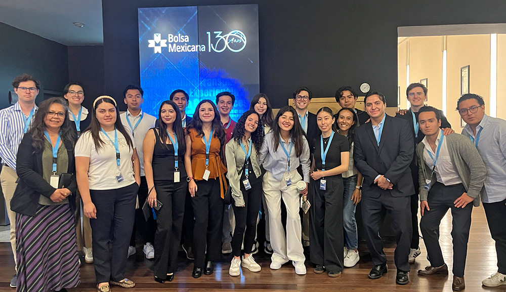 Alumnos fortalecen su formación durante visitas académicas