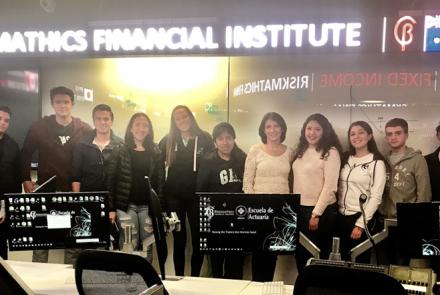 La Facultad de Ciencias Actuariales imparte taller de finanzas para preparatorianos