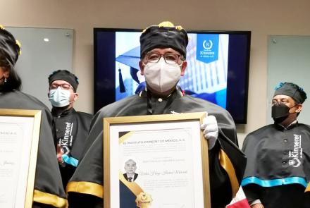 Doctorado Honoris Causa