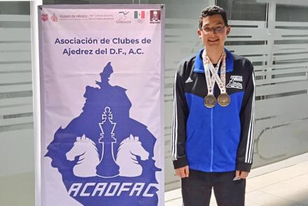 Andrey González Zhárikov