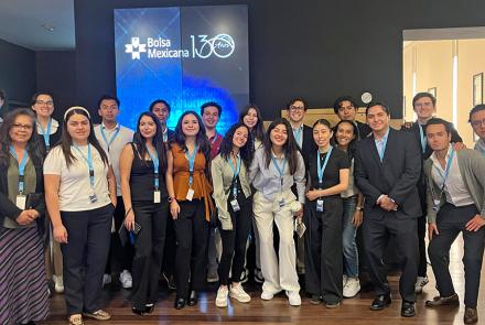 Alumnos fortalecen su formación durante visitas académicas
