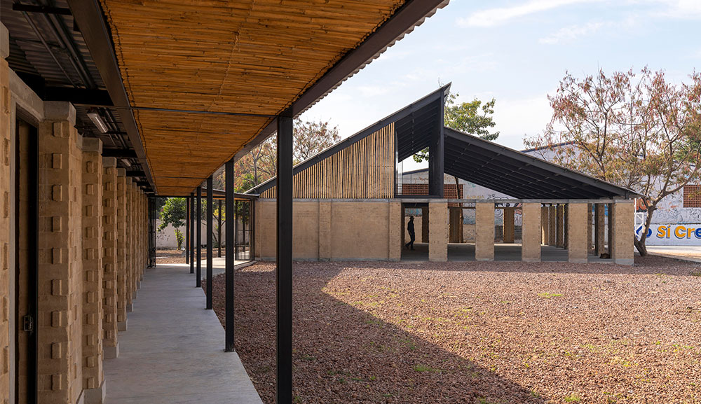 Federico Colella, académico de nuestra Facultad, dirige obra del Centro Comunitario Cuexcomate en Morelos