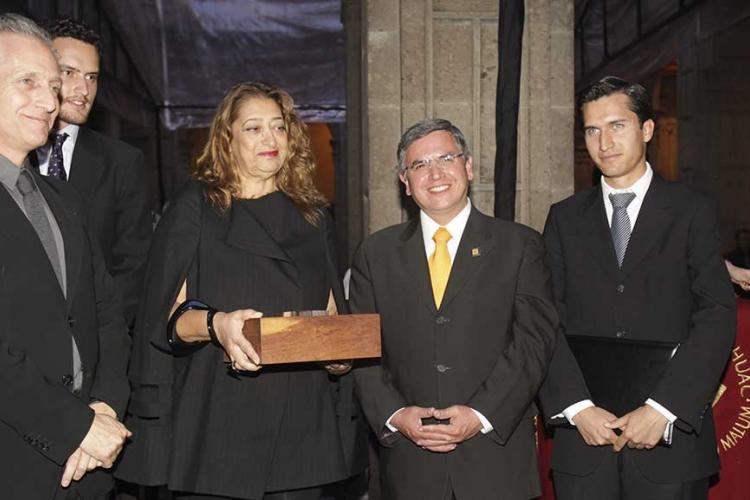 Zaha Hadid: PREMIO MARIO PANI 2012