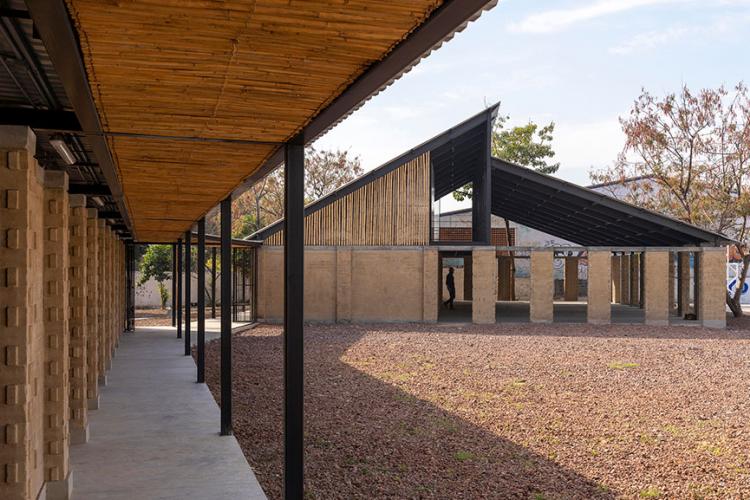 Federico Colella, académico de nuestra Facultad, dirige obra del Centro Comunitario Cuexcomate en Morelos