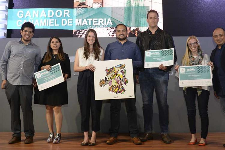 Egresados de Arquitectura reciben el Premio de Interiorismo Mexicano PRISMA