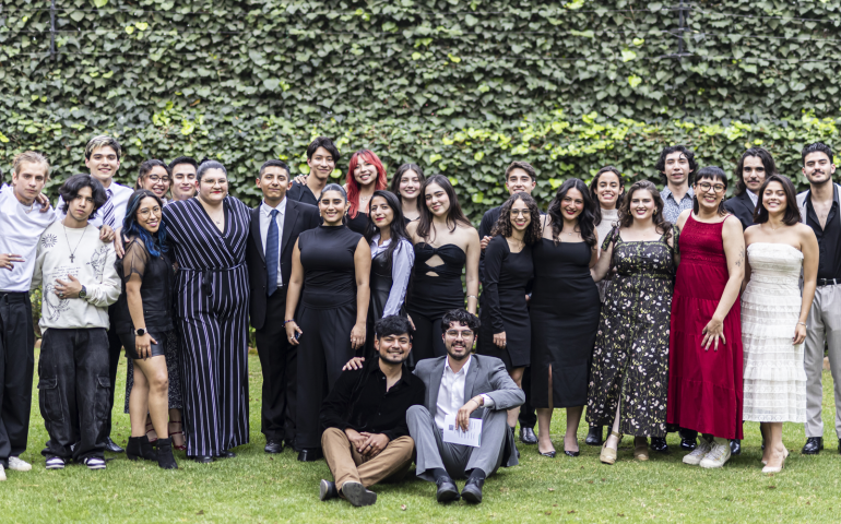El pasado 15 de febrero, la Licenciatura en Música Contemporánea presentó su primer evento meritorio del semestre con un concierto especial de música italiana en el Instituto Italiano de Cultura de la Ciudad de México. La presentación incluyó interpretaciones solistas, ensambles y duetos.