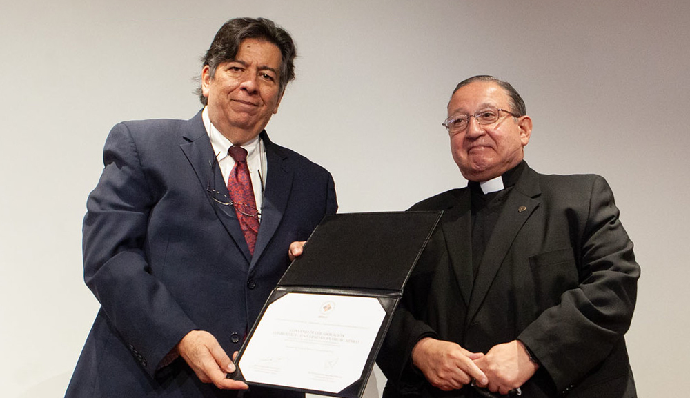 La Facultad de Bioética firma convenio con la Comisión Nacional de Bioética