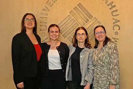 Inés Hanhausen obtiene grado de Maestra en Bioética con mención honorífica