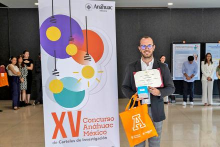 XV Concurso Anáhuac de Carteles de Investigación