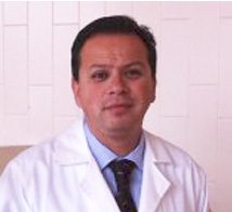 Dr. Carlos Robles Bonilla 