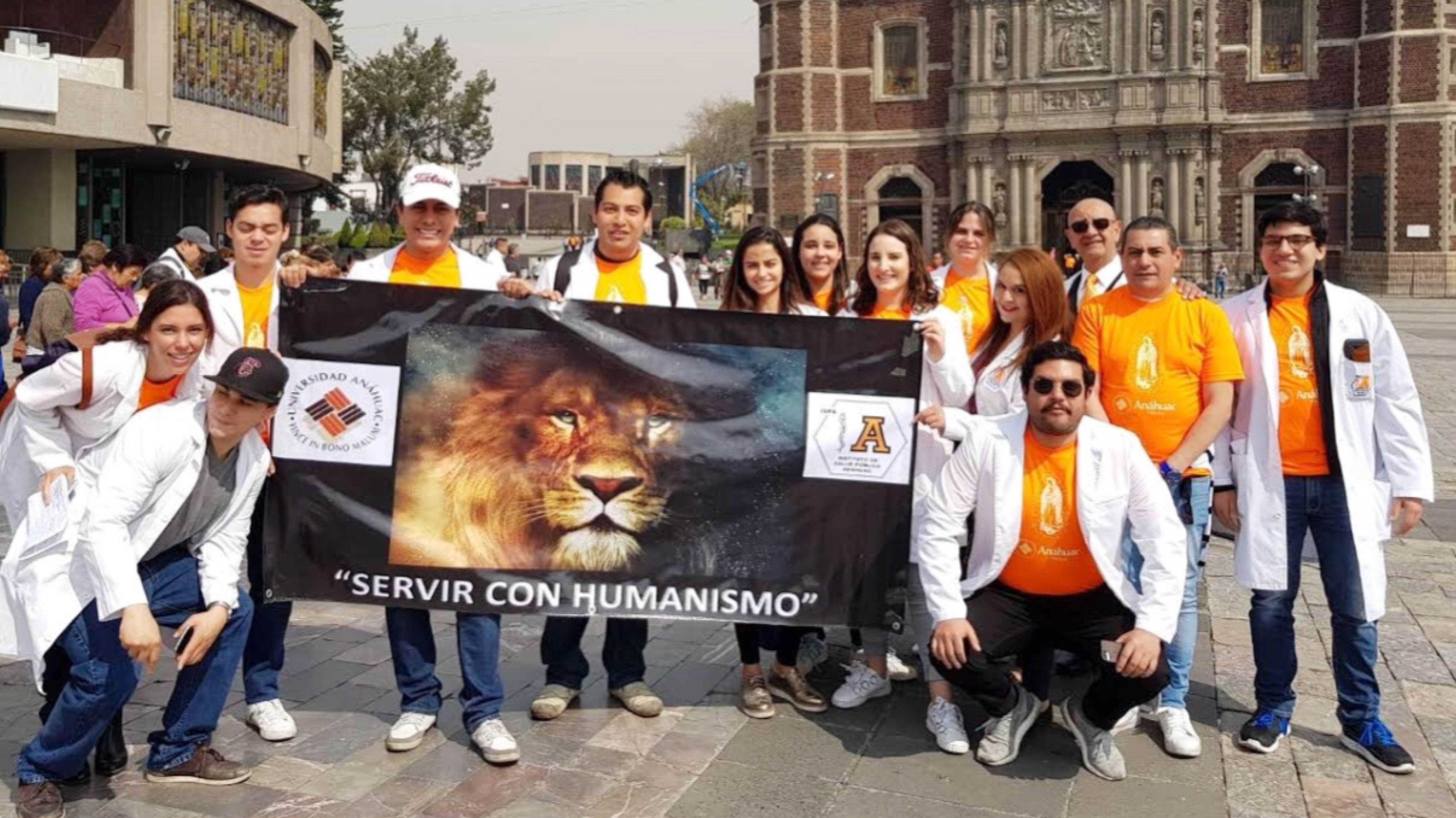 Peregrinación Anáhuac hacia la Basílica de Guadalupe