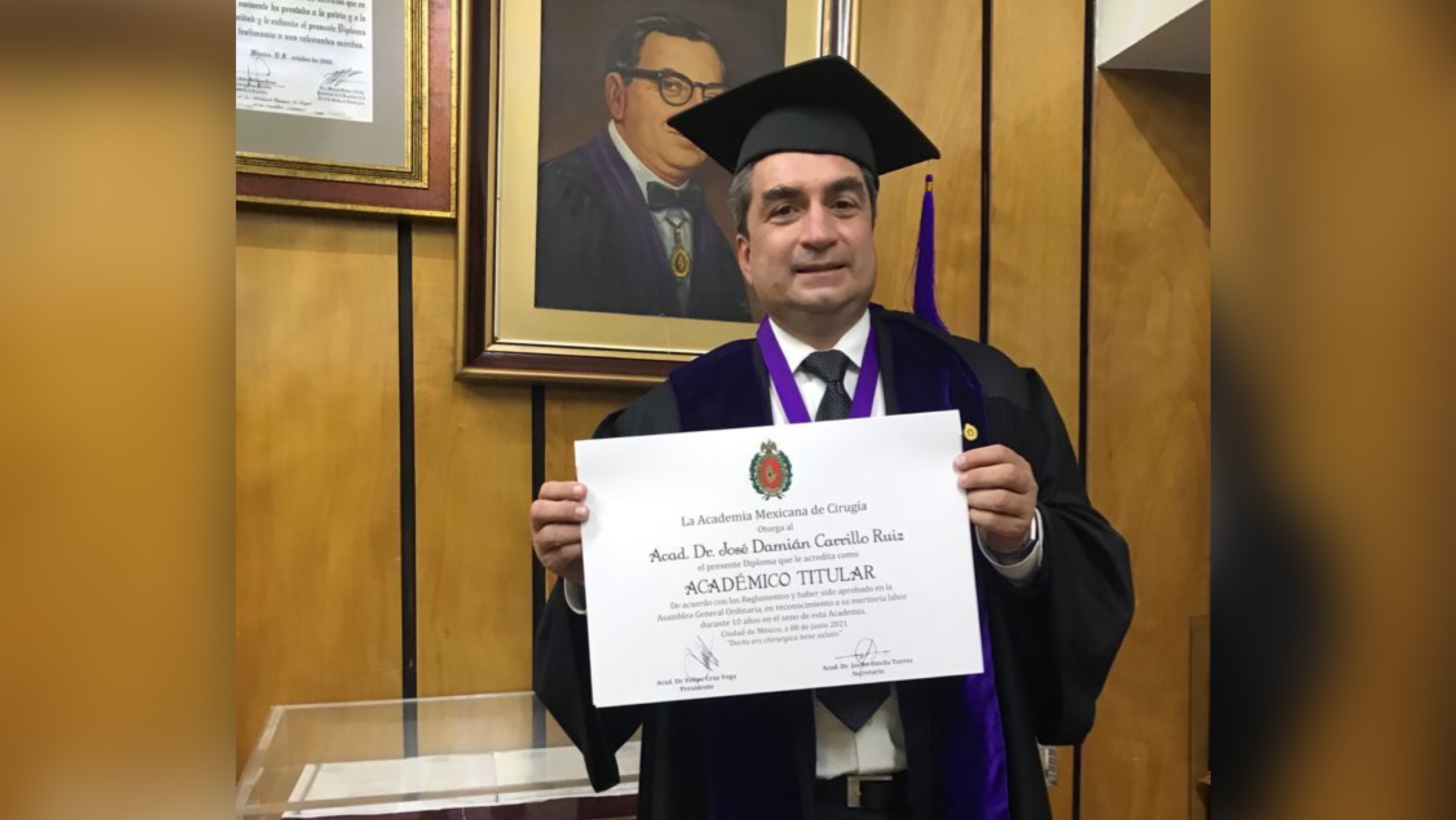 Dr. José Damián Carrillo Ruiz, nuevo Académico Titular de la Academia Mexicana de Cirugía