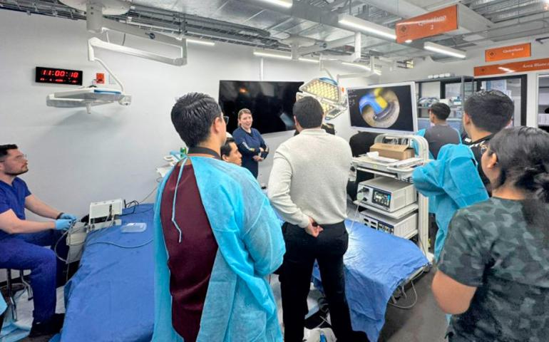 Impartimos curso en simulación médica para tratar la Hiperplasia Prostática