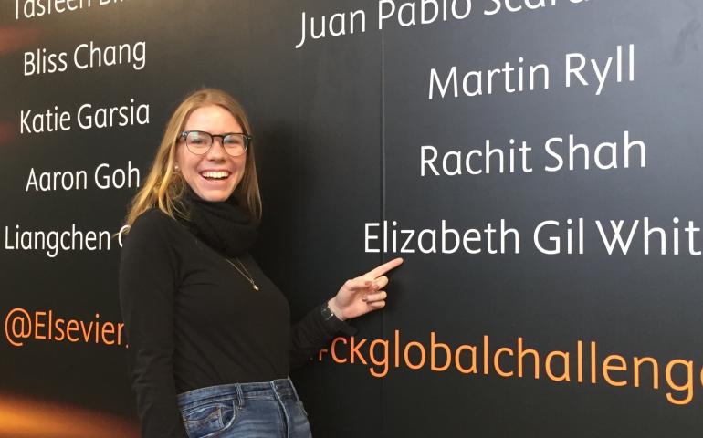 Elizabeth Gil White, alumna de la Licenciatura de Medicina participó en la final del ClinicalKey Global Challenge en Londres a finales de 2019