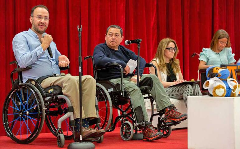 “Líderes (In)visibles”
