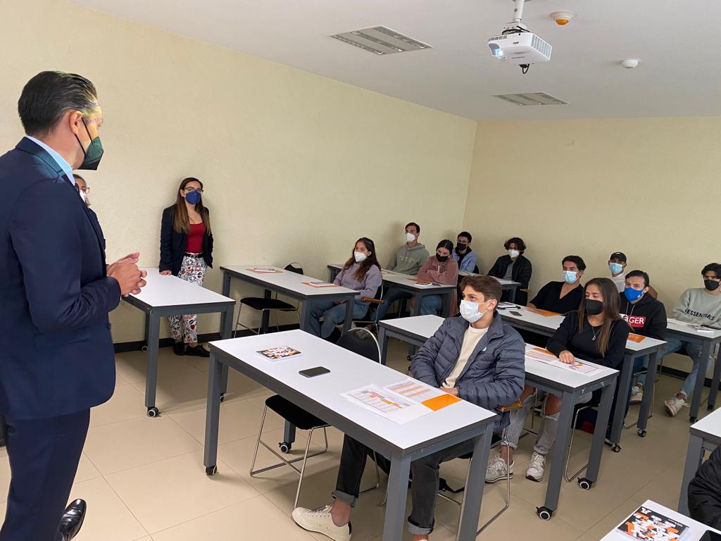 La Escuela de Ciencias del Deporte da la bienvenida a los alumnos de nuevo ingreso