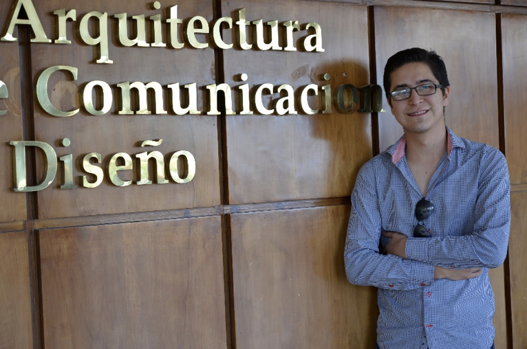 Alumno de Comunicación se suma al consejo editorial de suplemento de Reforma